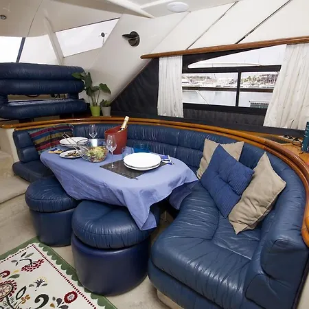 Lanzarote Yacht ספינת מלון פלאיה בלנקה