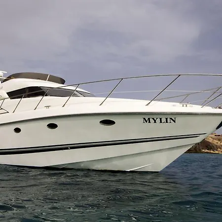 ספינת מלון Lanzarote Yacht