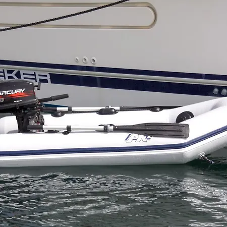 ספינת מלון Lanzarote Yacht פלאיה בלנקה