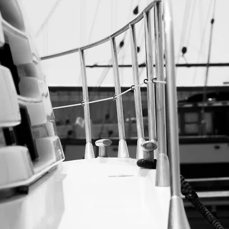 Lanzarote Yacht פלאיה בלנקה