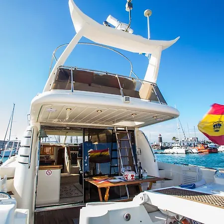 Lanzarote Yacht * Playa Blanca (Lanzarote)