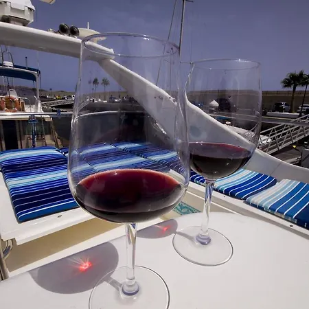 Lanzarote Yacht Botel *