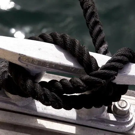 Botel Lanzarote Yacht *